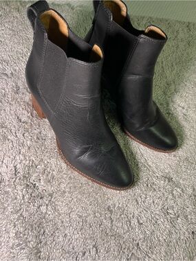 Madewell Black Leather Chelsea Ankle Boots with Brown Heel